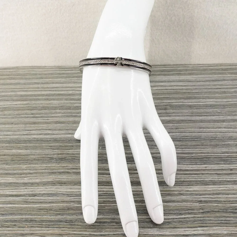 Tory Burch Kira Pave Enamel Hinge Bracelet Black/ Silver OS - Picture 5 of 14
